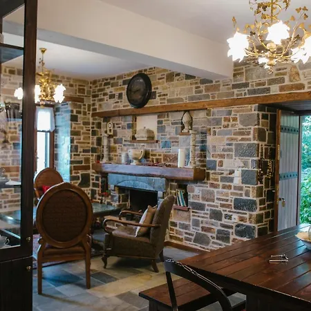 Eudora Guest house *